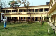 ভোট কেন্দ্রের হালচাল: আজাদ বখত স্কুল এন্ড কলেজ  কেন্দ্র