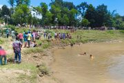 কমলগঞ্জে ধলাই নদীতে টমটম, নিখোঁজ চালক