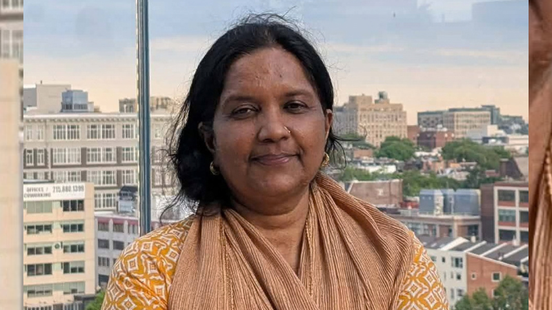 সিলেট বিভাগের শ্রেষ্ঠ গুণী শিক্ষক মৌলভীবাজারের পাপড়ি