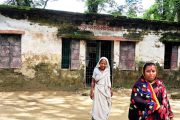 বড়লেখায় ২১ টি কমিউনিটি ক্লিনিকের মধ্যে ৩টি ঝুঁকিপূর্ণ, ১টি তালা