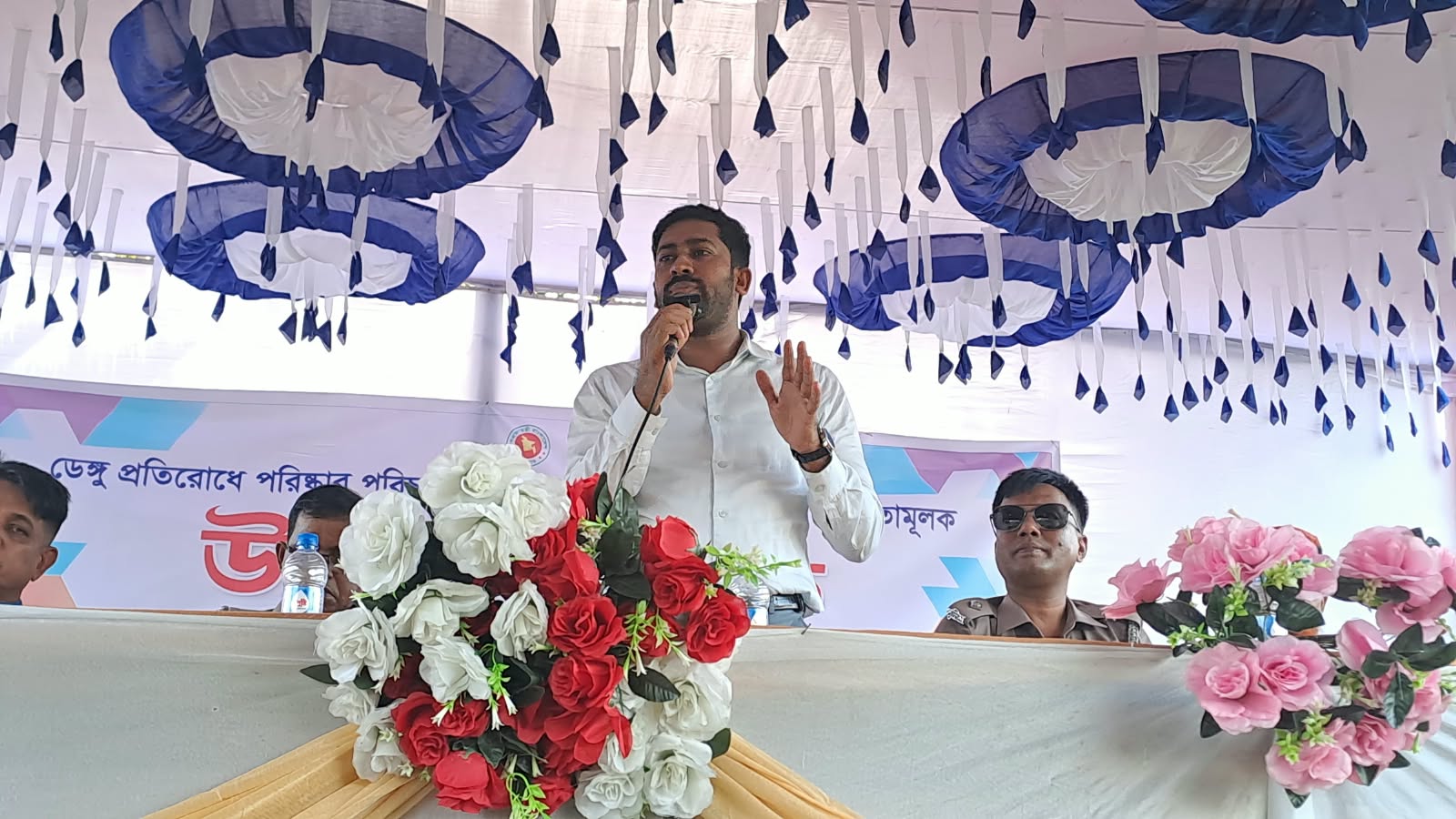 জুড়ীতে মাদক ও ডেঙ্গু প্রতিরোধে জনসচেতনতামূলক সভা