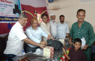 কমলগঞ্জে প্রাথমিক বিদ্যালয়ে স্কুল ব্যাগ ও টিফিন বক্স বিতরণ