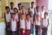 বড়লেখায় ২৪ শিশুর সুন্নতে খতনা করাল রংপুর সমাজ কল্যাণ সংঘ