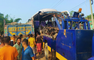 শেরপুরের পার্শ্ববর্তী মহাসড়কে বাস-ট্রাকের সংঘর্ষ, আহত ৯